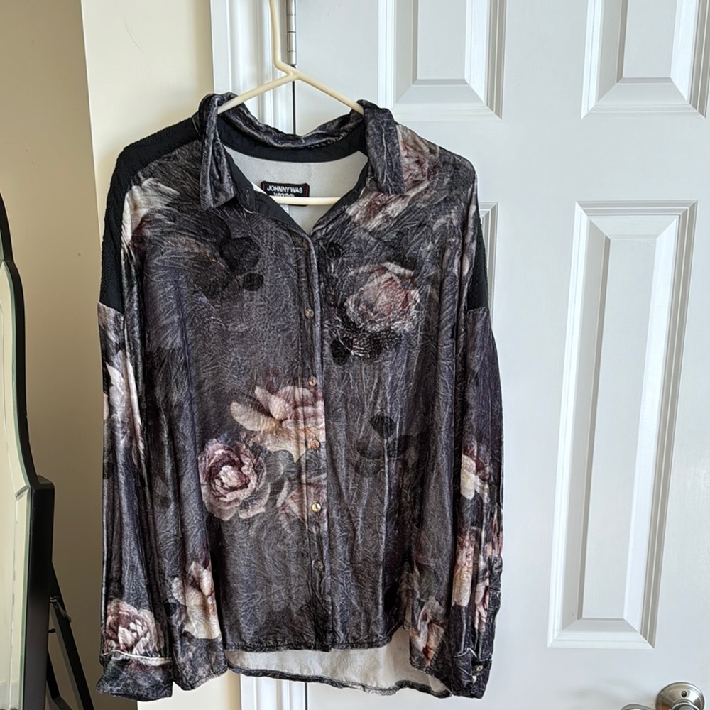 Johnny Was Floral Button-Up Shirt